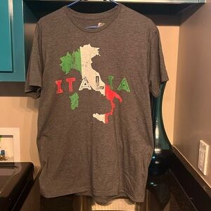 Italia gray size is lg no tag